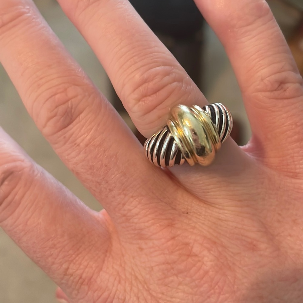 Two toned David Yurman Ring
